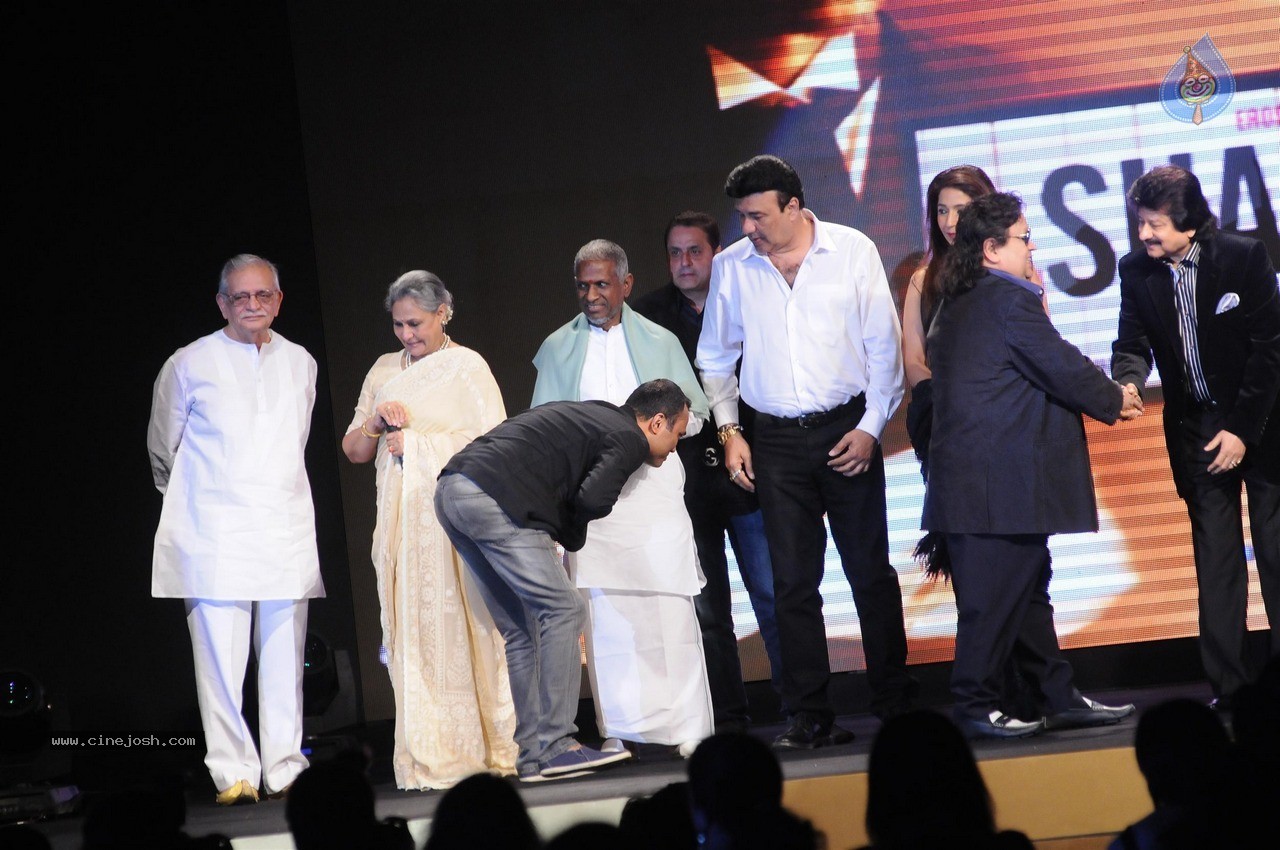 Shamitabh 2nd Trailer Launch - 22 / 88 photos