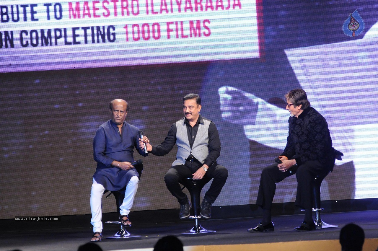 Shamitabh 2nd Trailer Launch - 30 / 88 photos