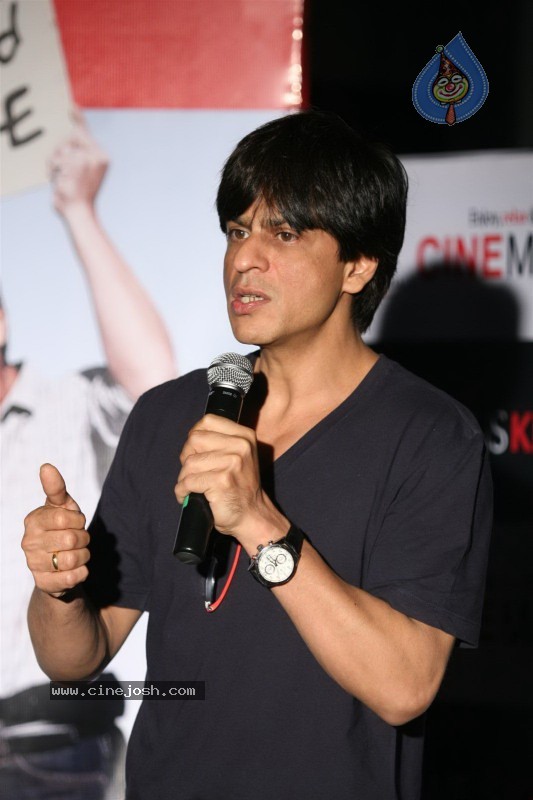 Shahrukh Promotes My Name Is Khan at Cinemax - 25 / 30 photos