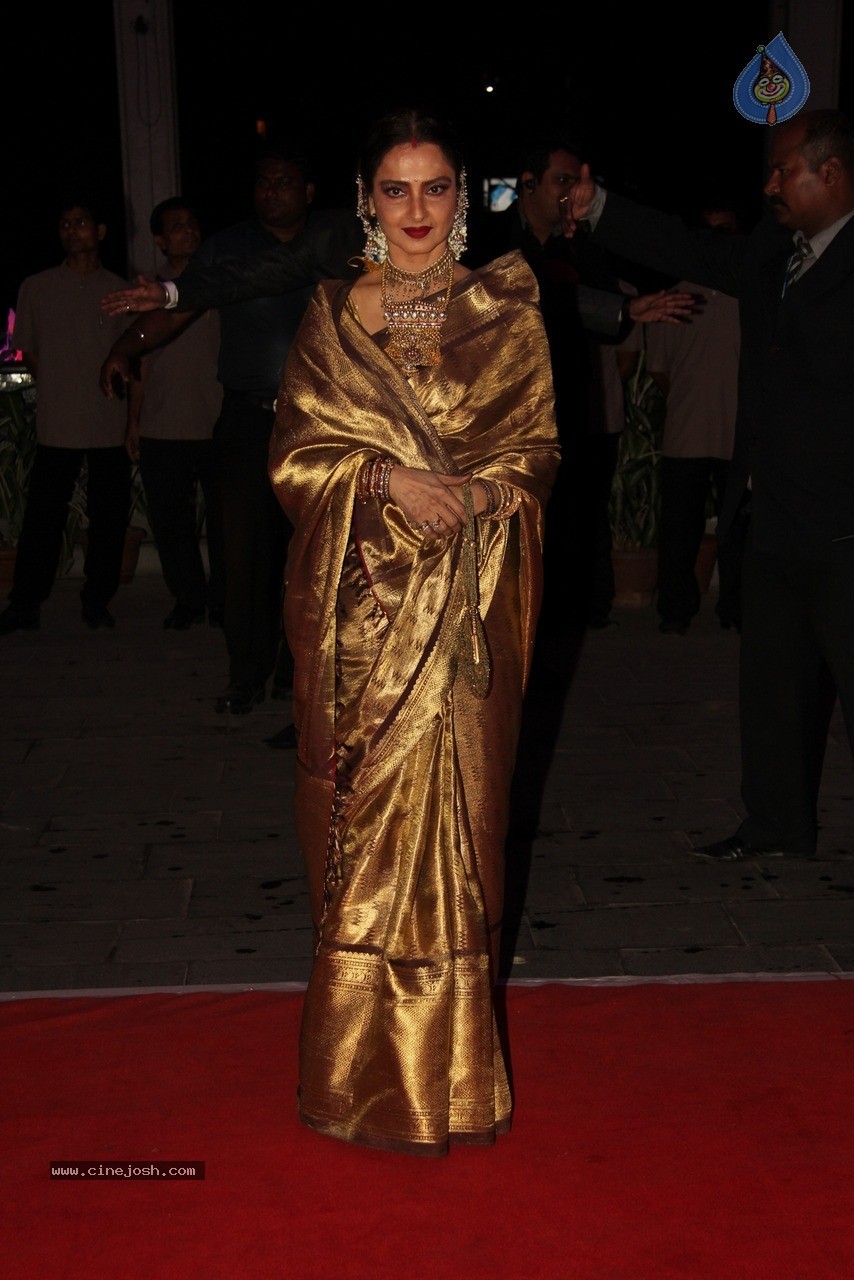 Shatrughan Sinha son Kush Sinha Wedding Reception 01 - 18 / 90 photos