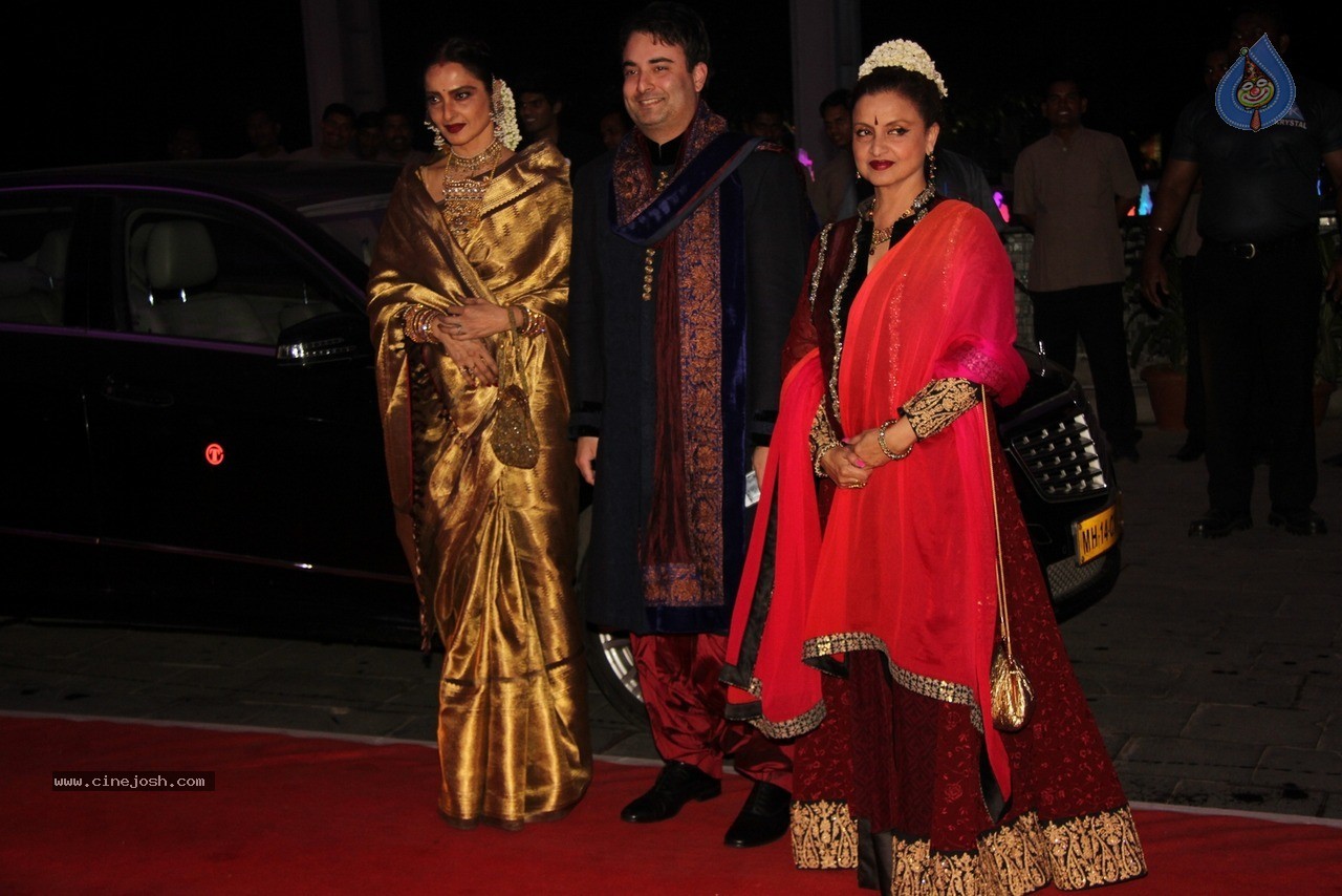 Shatrughan Sinha son Kush Sinha Wedding Reception 01 - 50 / 90 photos