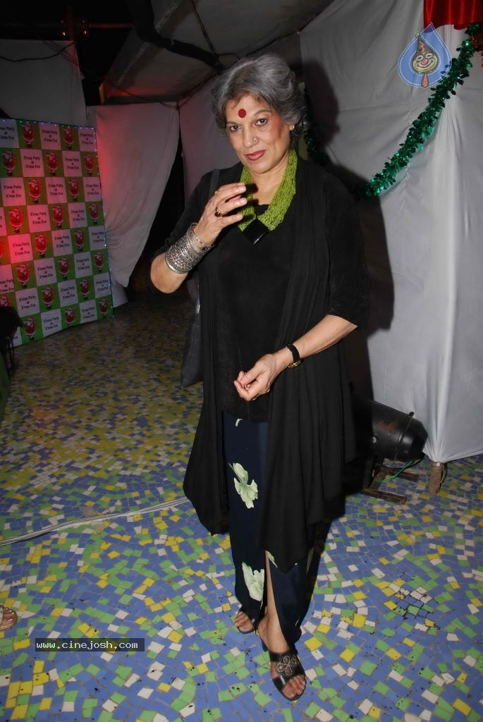 Shazahn Padamsee Christmas Party - 27 / 46 photos