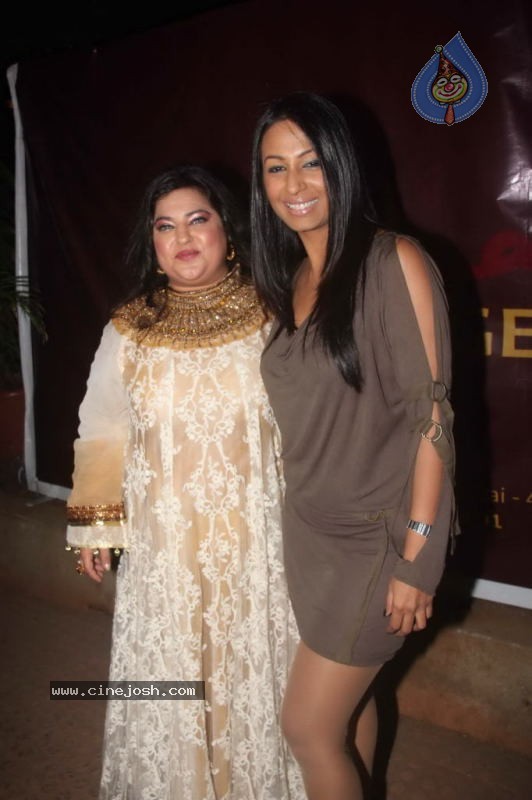 Sheesha Sky Lounge Gold Party - 25 / 62 photos