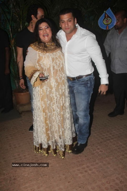 Sheesha Sky Lounge Gold Party - 33 / 62 photos