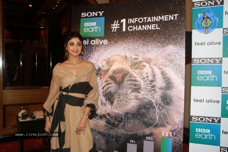 Shilpa Shetty At 1st Anniversary celebration of Sony BBC Earth - 15 / 21 photos