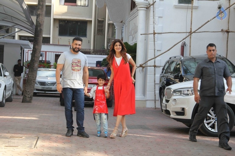 Shilpa Shetty Son Vivaan 5th Birthday Celebrations - 26 / 35 photos