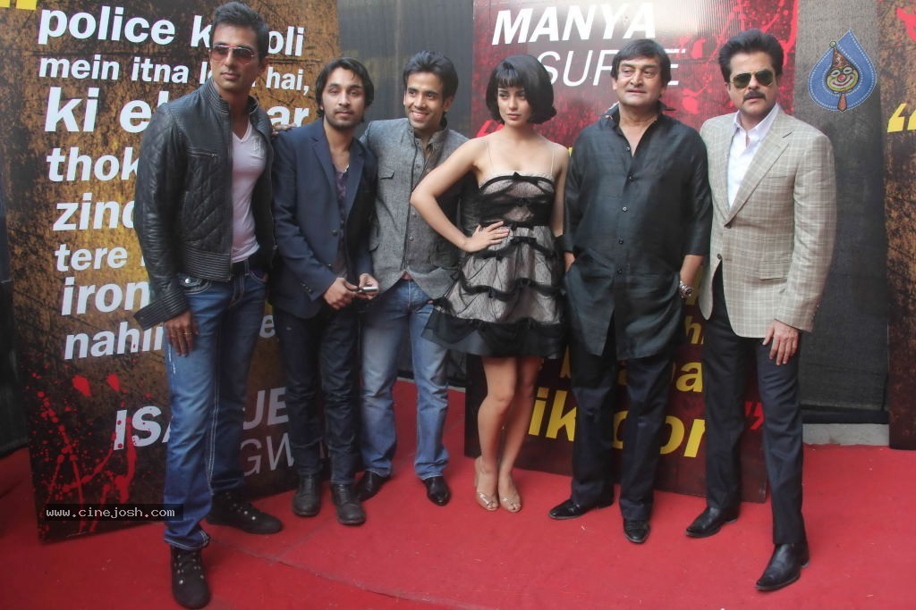 Shootout at Wadala Press Meet - 6 / 86 photos