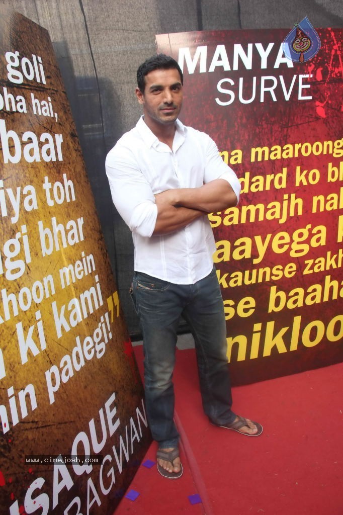 Shootout at Wadala Press Meet - 33 / 86 photos
