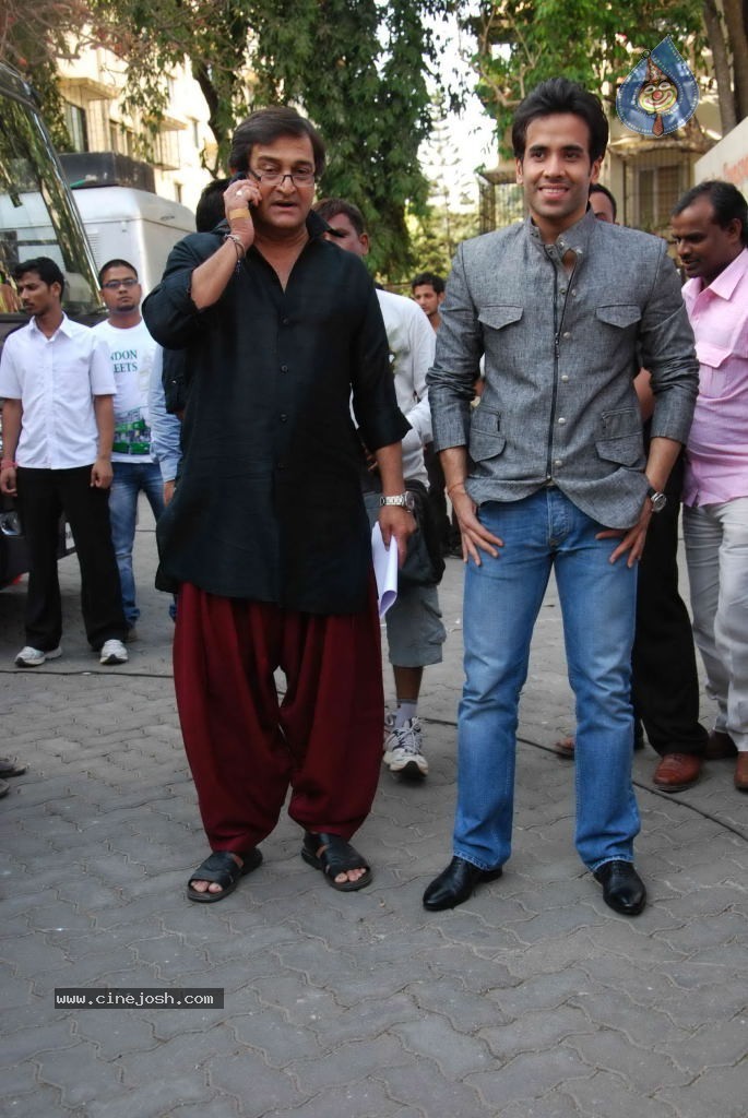 Shootout at Wadala Press Meet - 69 / 86 photos
