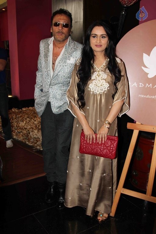 Showcase of Padmasitaa at Vivaha Exhibition - 50 / 56 photos