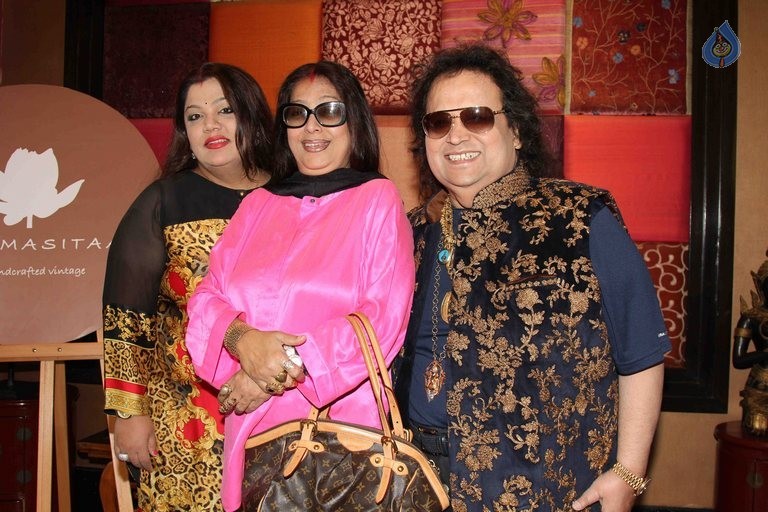 Showcase of Padmasitaa at Vivaha Exhibition - 55 / 56 photos
