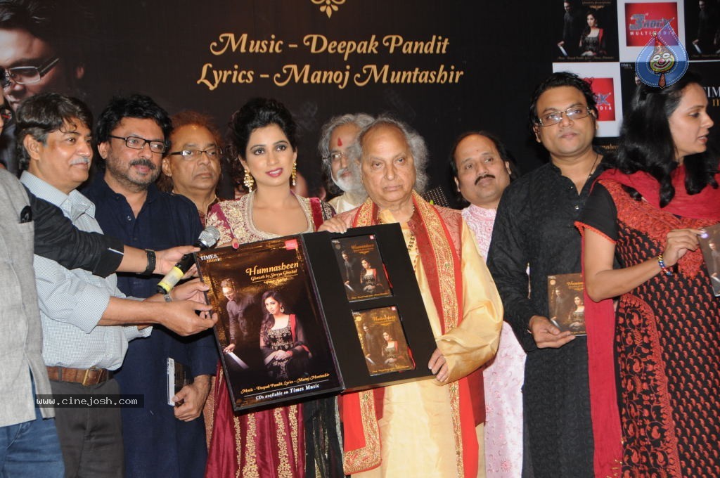 Shreya Ghoshal Humnasheen Ghazal Album Launch - 2 / 42 photos