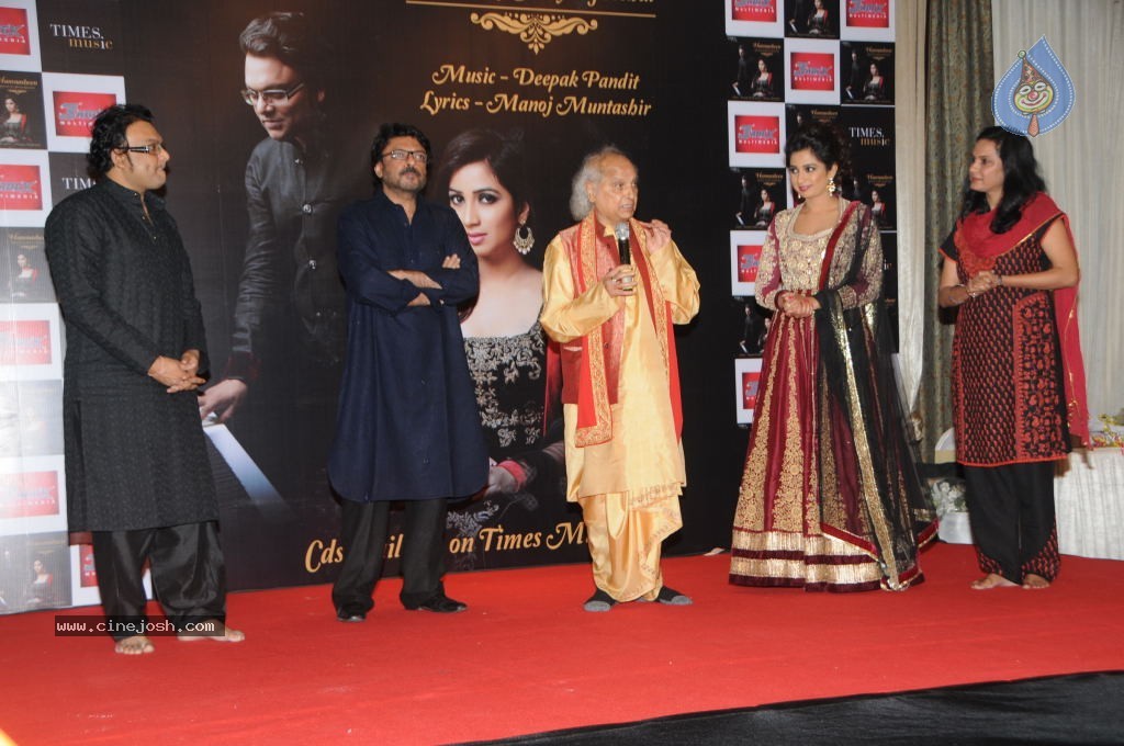 Shreya Ghoshal Humnasheen Ghazal Album Launch - 11 / 42 photos