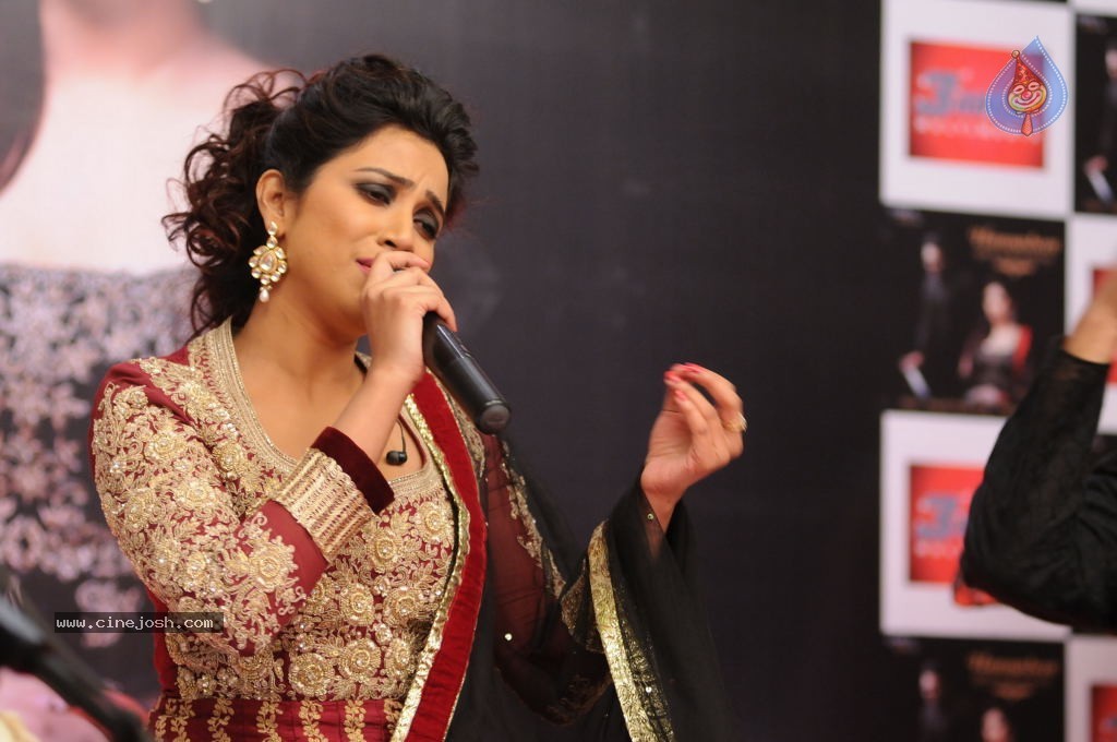 Shreya Ghoshal Humnasheen Ghazal Album Launch - 18 / 42 photos