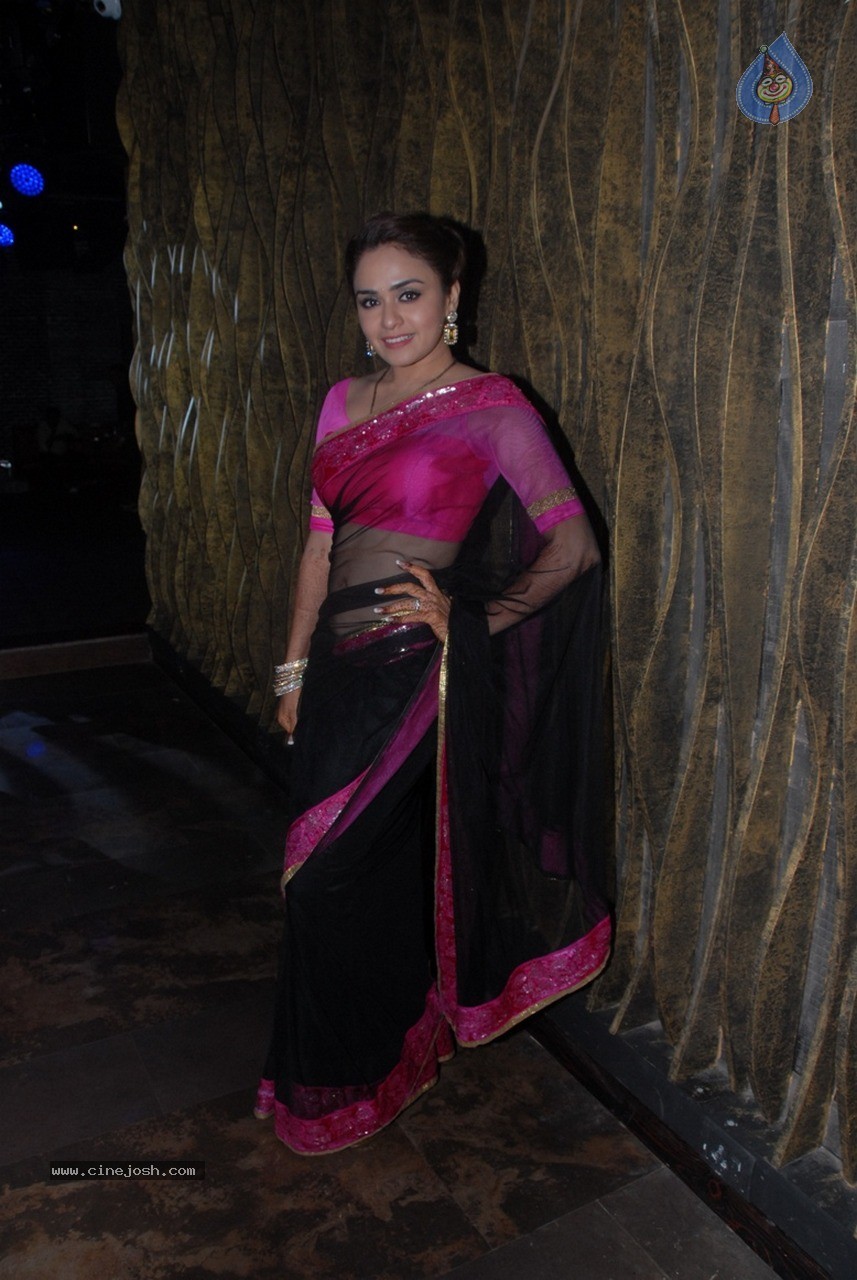 Shreyas Talpade Birthday Party - 20 / 60 photos