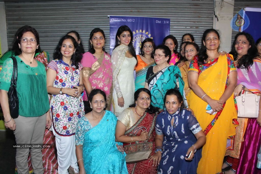 Shriya Launches Inner Wheel Club Store - 13 / 33 photos