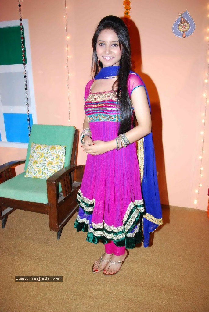 Shubh Vivah Serial Launch - 38 / 47 photos