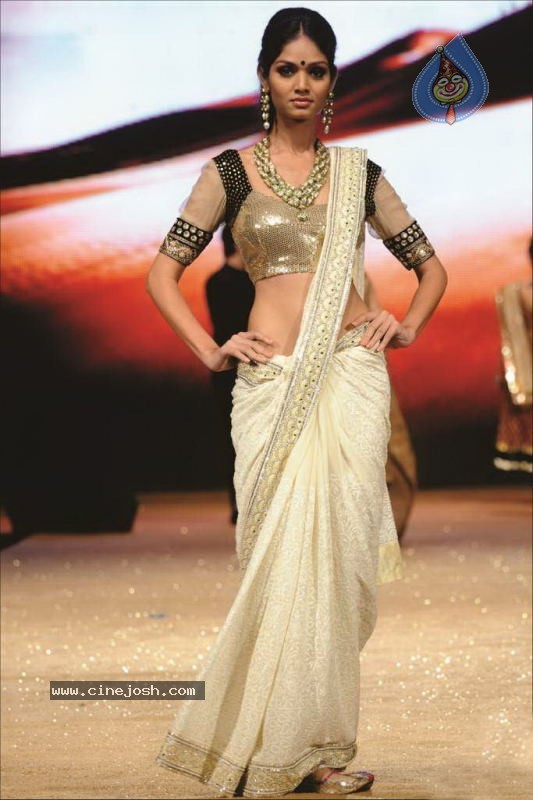 Shyamal Bhumika Ahmedabad Fashion Show - 16 / 83 photos