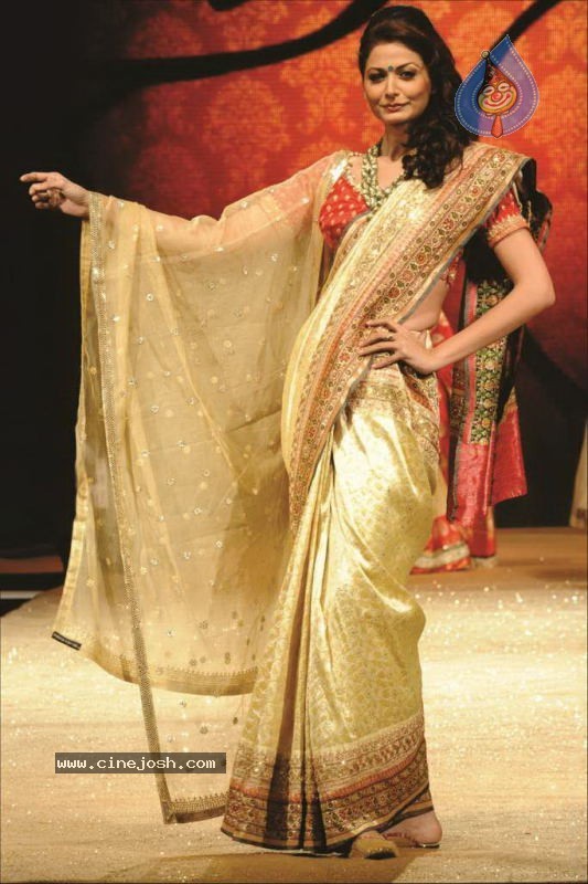 Shyamal Bhumika Ahmedabad Fashion Show - 76 / 83 photos