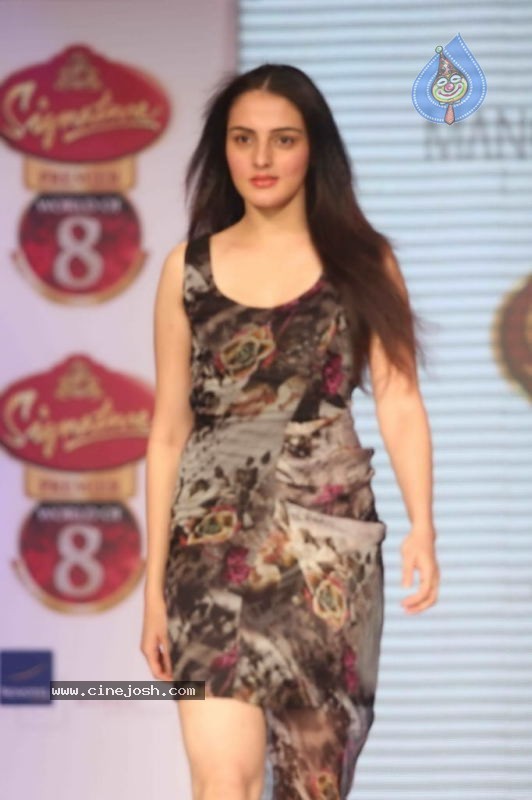 Signature Fashion Tour Ramp Walk Show - 42 / 47 photos