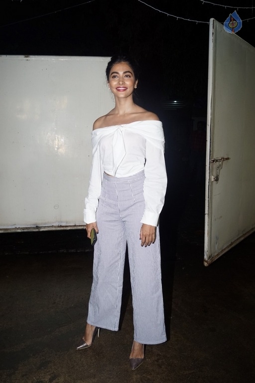 Simran Film Special Screening - 30 / 35 photos