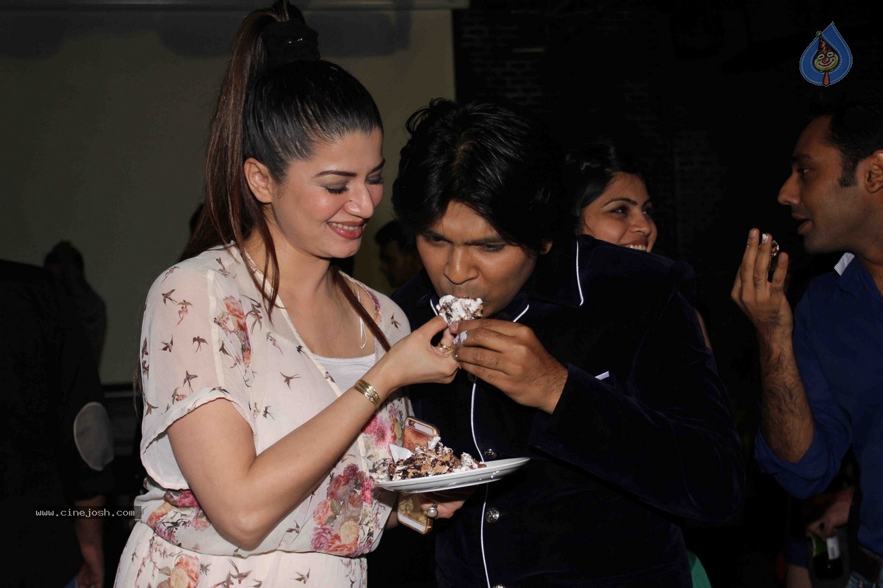 Singer Ankit Tiwari Bday Party - 57 / 64 photos