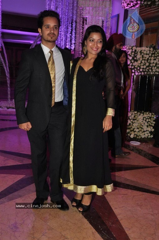 Singer Sunidhi Chauhan Wedding Reception - 50 / 64 photos