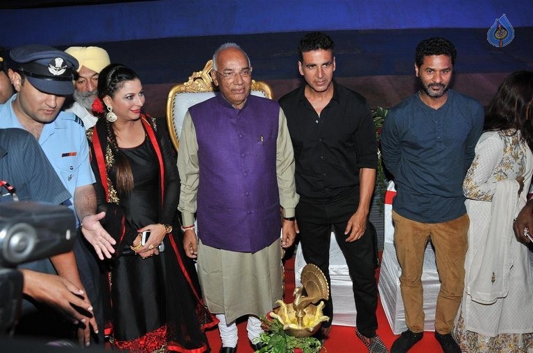 Singh is Bliing Special Screening Photos - 14 / 60 photos