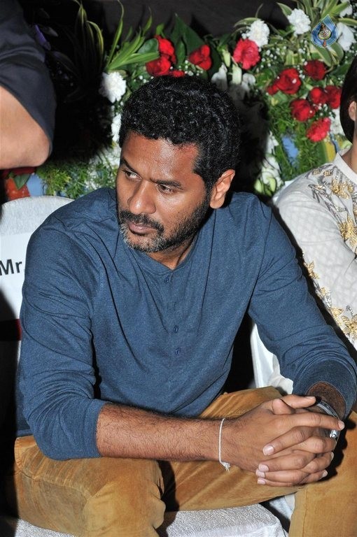 Singh is Bliing Special Screening Photos - 32 / 60 photos