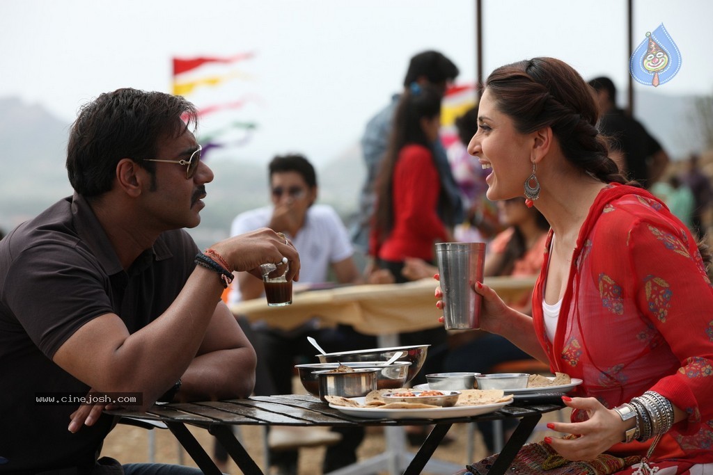 Singham Returns Stills - 24 / 42 photos