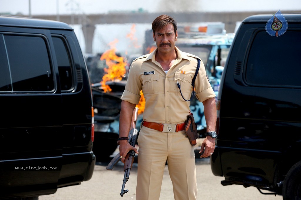 Singham Returns Stills - 41 / 42 photos