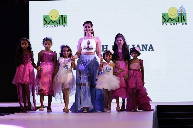 Smile Foundation 9th Edition Ramp Walk Show Photos - 41 / 104 photos