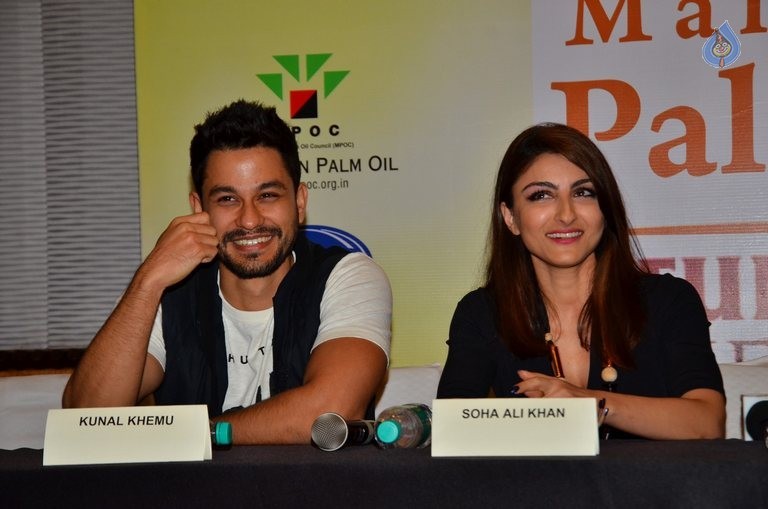 Soha Ali Khan at MPOC Event - 14 / 32 photos