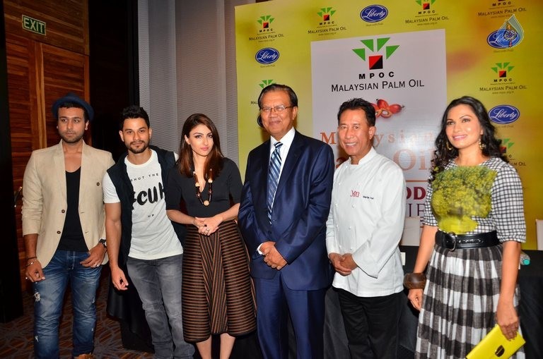 Soha Ali Khan at MPOC Event - 29 / 32 photos