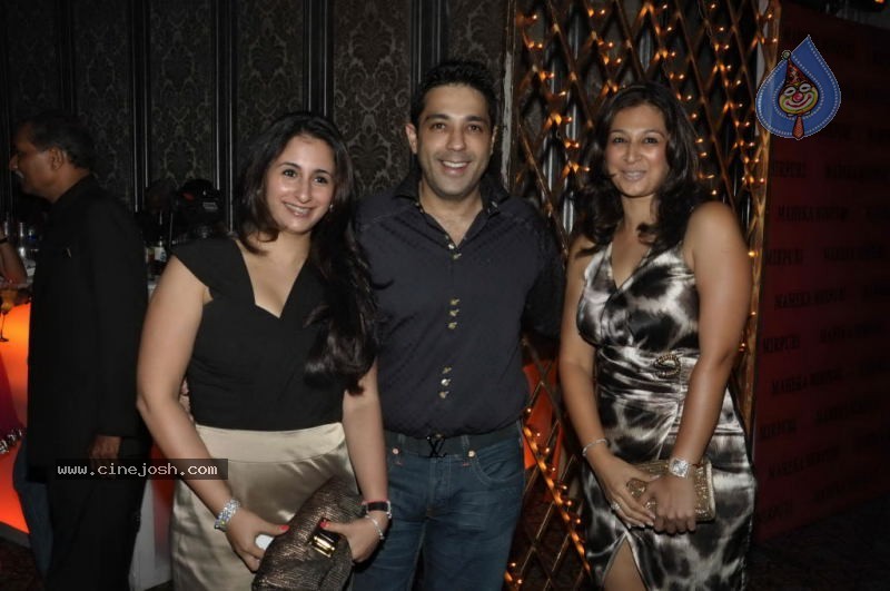 Sonakshi Sinha at Maheka Mirpuri Show - 60 / 61 photos