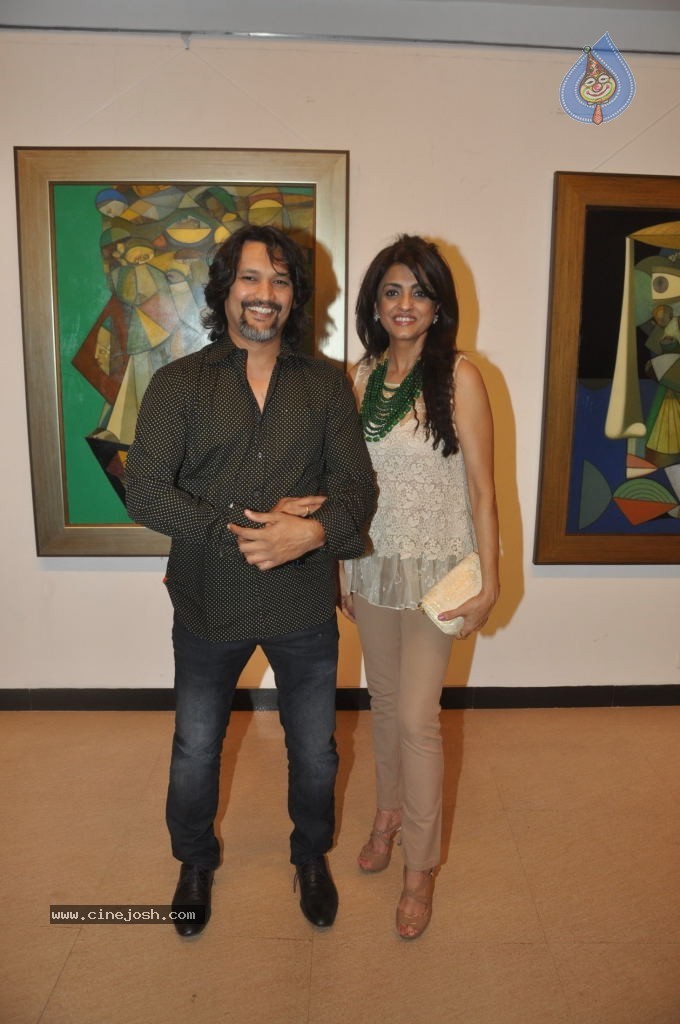 Sonakshi Sinha at Neeraj Goswami Penetralia Art Event - 23 / 29 photos