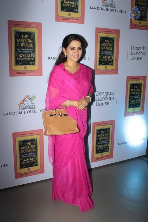 Sonali Bendre Book Success Party - 59 / 63 photos