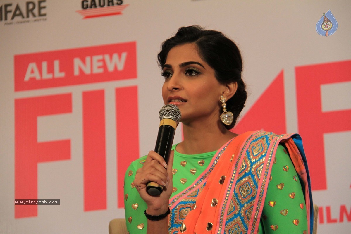 Sonam Kapoor Launches Filmfare Makeover Issue - 21 / 28 photos