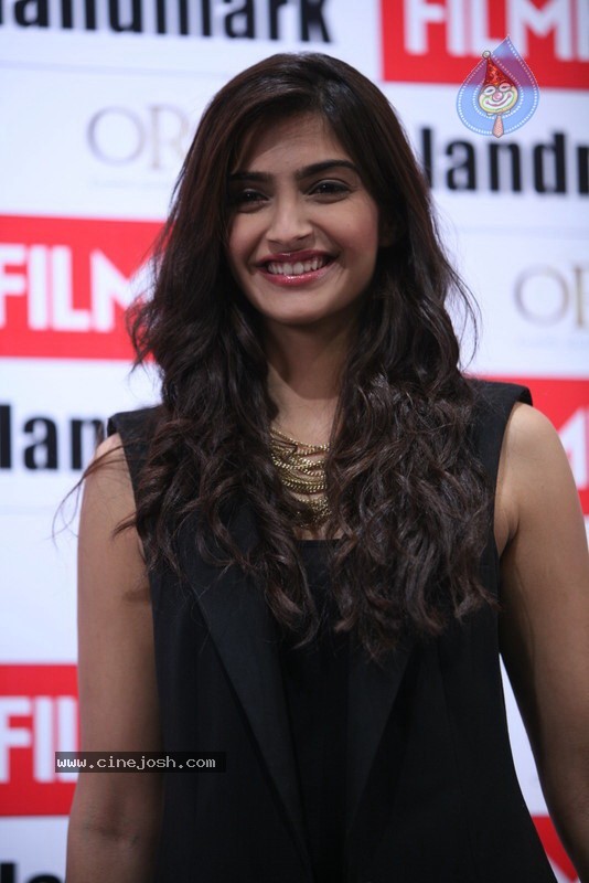 Sonam Kapoor Launches FilmFare New Magazine - 1 / 47 photos