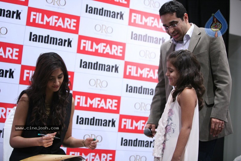 Sonam Kapoor Launches FilmFare New Magazine - 33 / 47 photos