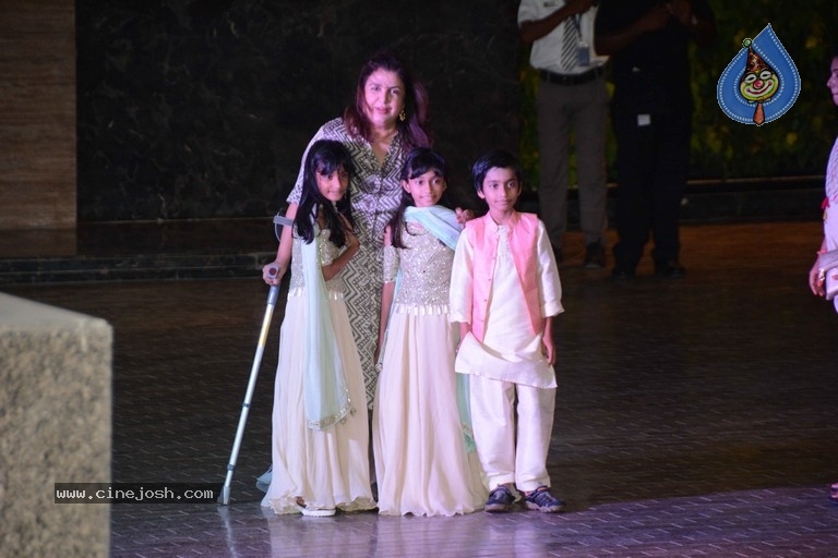 Sonam Kapoor Sangeet and Mehndi Ceremony - 22 / 63 photos