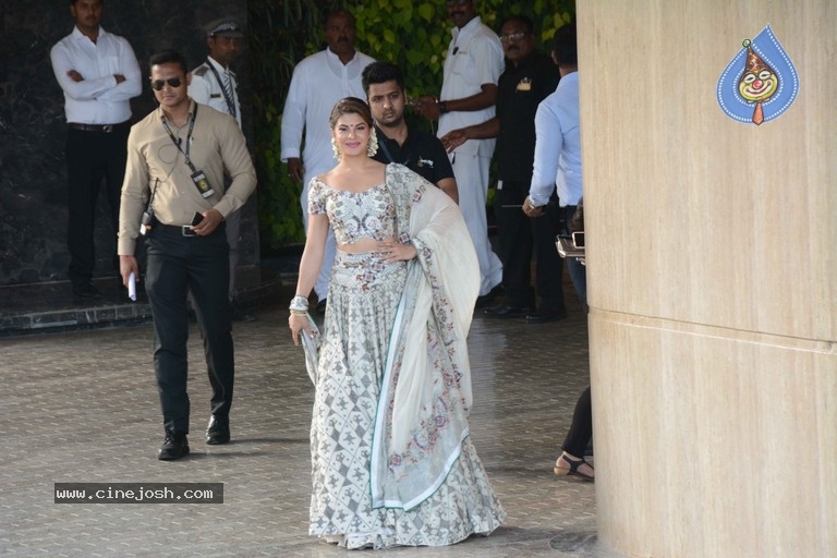 Sonam Kapoor Sangeet and Mehndi Ceremony - 57 / 63 photos