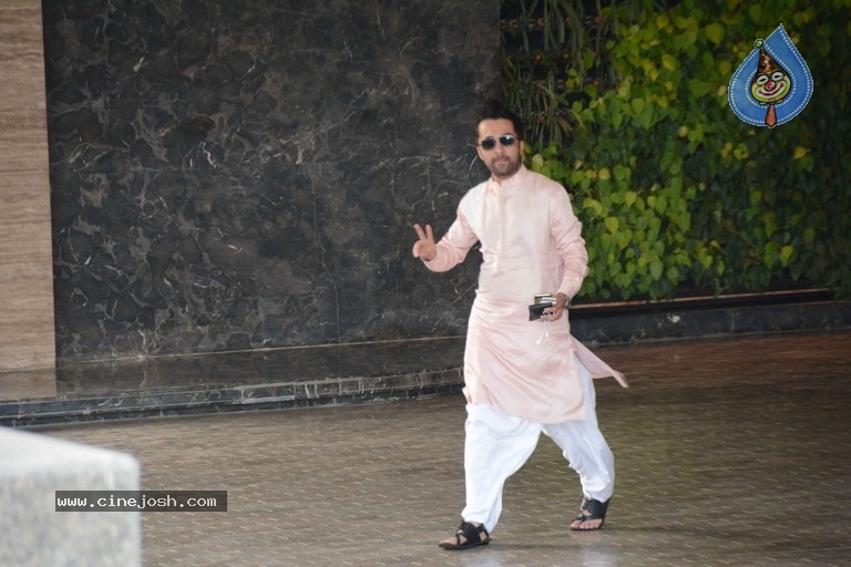 Sonam Kapoor Sangeet and Mehndi Ceremony - 60 / 63 photos