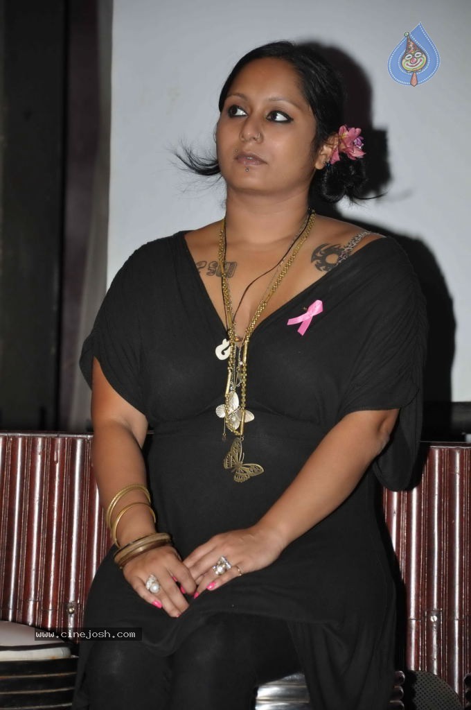 Sonu Nigam at Breast Cancer Awareness Event - 2 / 33 photos