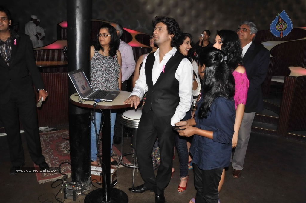 Sonu Nigam at Breast Cancer Awareness Event - 6 / 33 photos