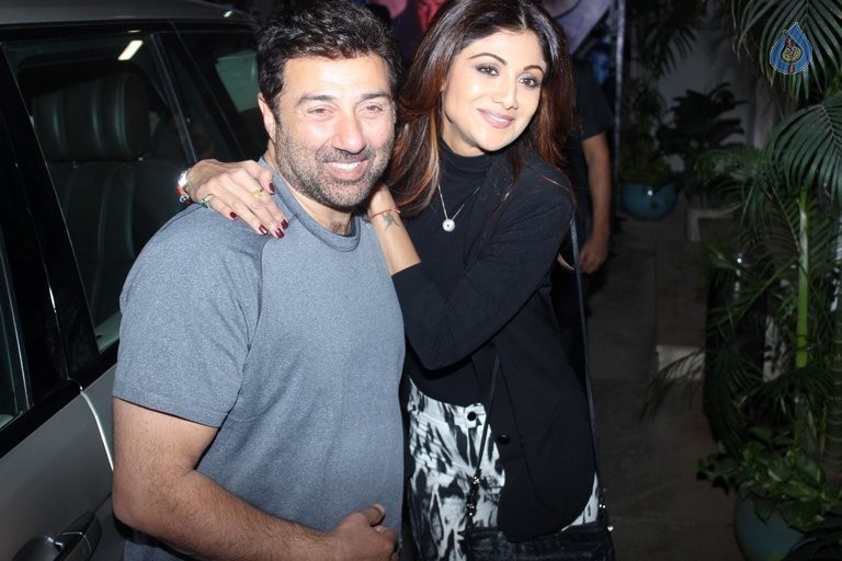 Special Screening of Saala Khadoos - 13 / 83 photos