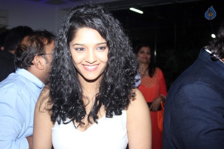 Special Screening of Saala Khadoos - 48 / 83 photos
