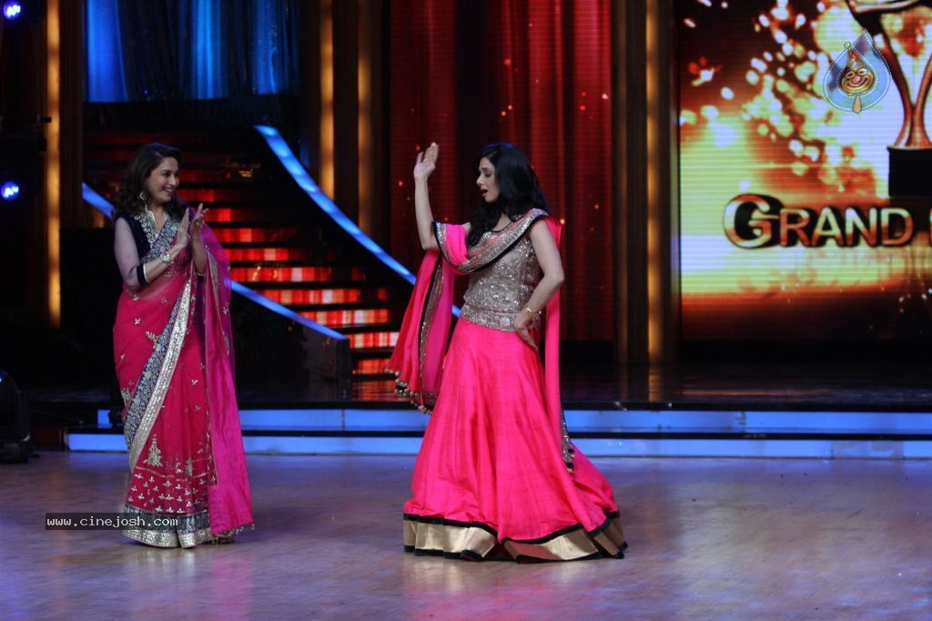 Sridevi at Jhalak Dikhla Jaa Grand Finale - 3 / 69 photos