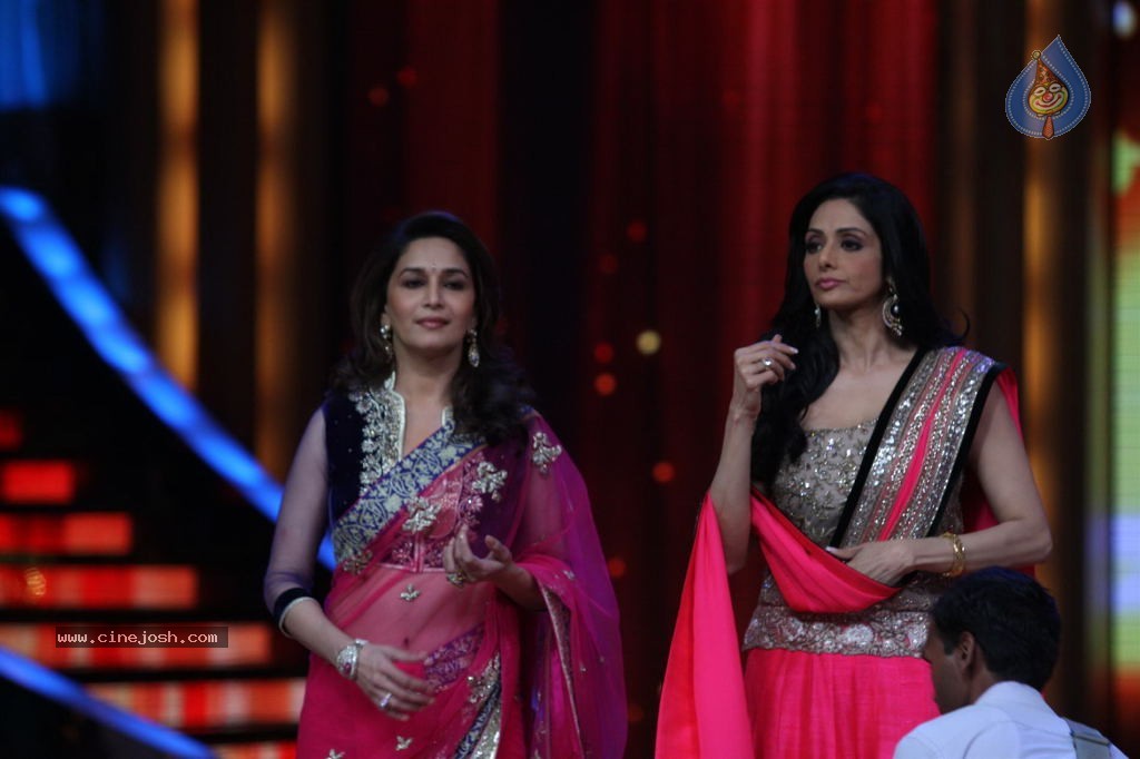 Sridevi at Jhalak Dikhla Jaa Grand Finale - 16 / 69 photos