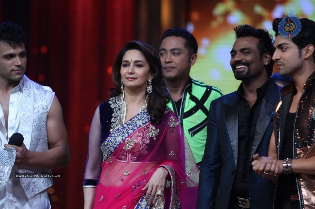 Sridevi at Jhalak Dikhla Jaa Grand Finale - 25 / 69 photos